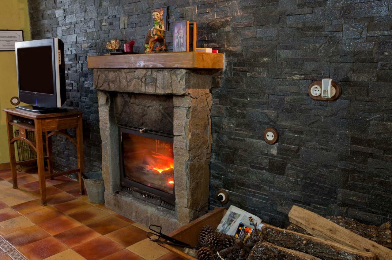 La Casa del Kender Villa Casas del Abad Bagian luar foto
